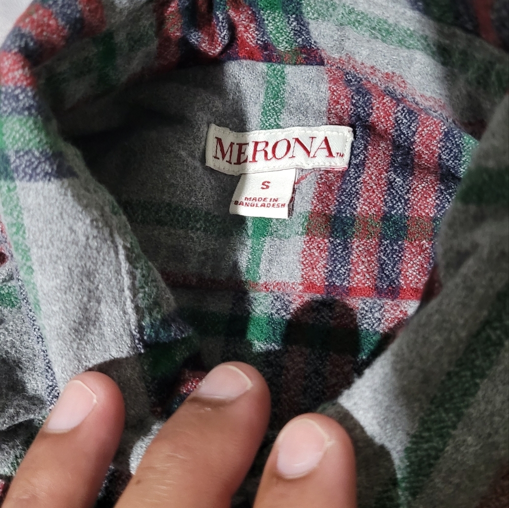 Flannel - Picture 5 of 5